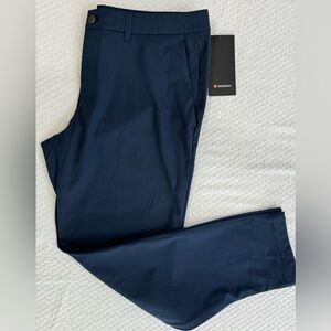 ABC Slim-Fit Trouser
32" L *Warpstreme Lululemon
